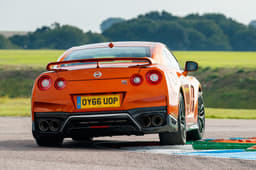 2017 Nissan GT-R photo gallery