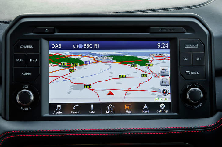 2017 Nissan GT-R photo gallery