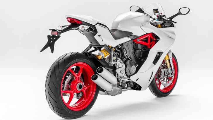 Ducati SuperSport photo gallery