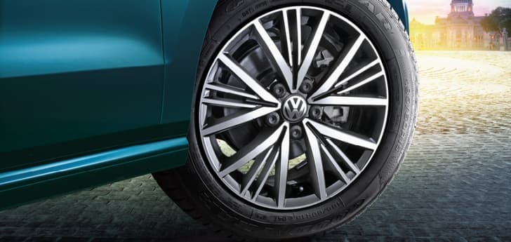 Volkswagen Polo Allstar image gallery