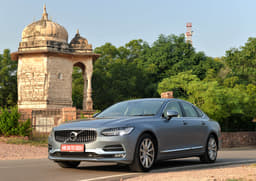 Volvo S90 photo gallery