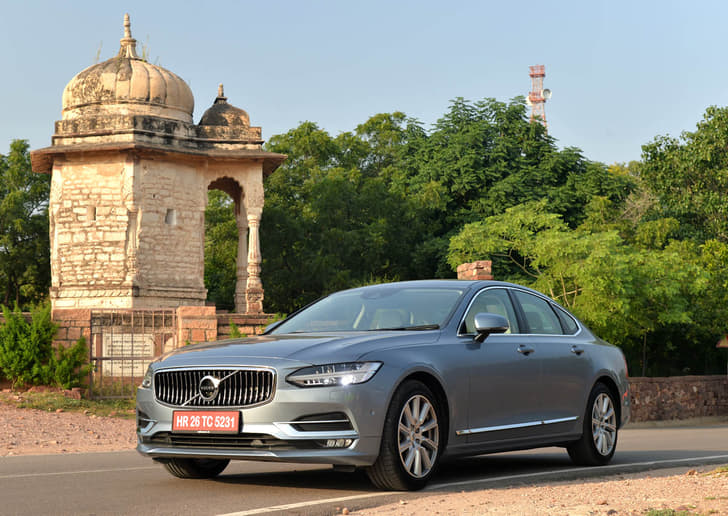 Volvo S90 photo gallery
