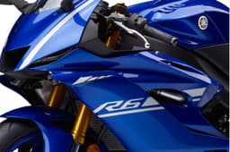 New Yamaha YZF-R6 image gallery