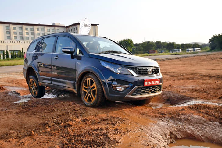 2016 Tata Hexa image gallery