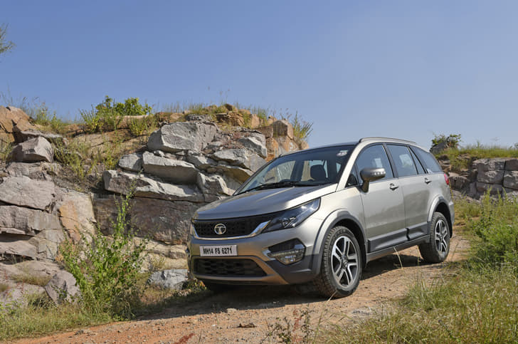 Hexa’s size gives it immense presence but wheels look shrunken-in from certain angles.