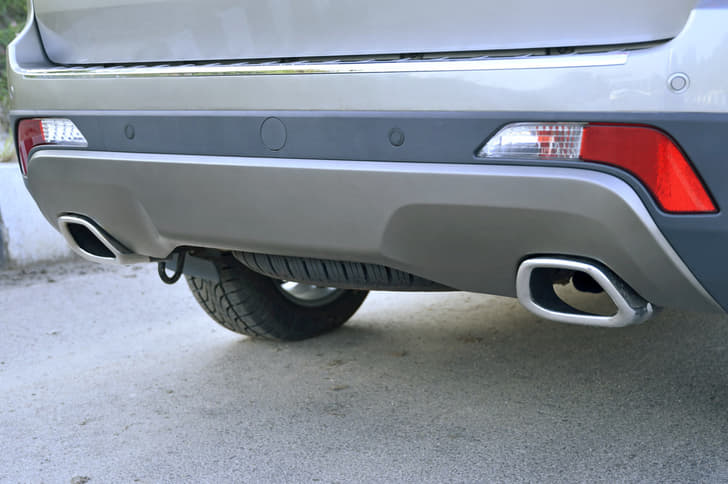 2016 Tata Hexa image gallery