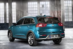 2016 Kia Niro hybrid image gallery