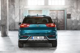 2016 Kia Niro hybrid image gallery