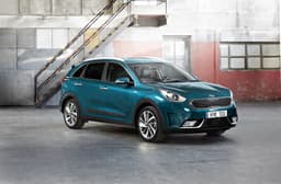 2016 Kia Niro hybrid image gallery