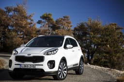 2016 Kia Sportage image gallery