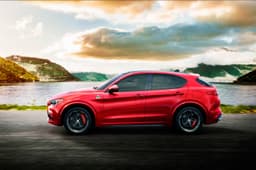 2017 Alfa Romeo Stelvio SUV image gallery