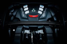 2017 Alfa Romeo Stelvio SUV image gallery