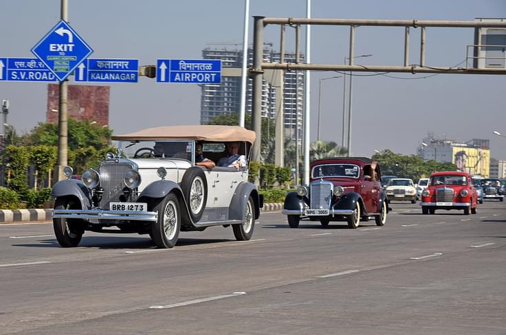 The rally passes the halfway mark and rolls back towards South Mumbai. The rally passes the halfway mark and rolls back towards South Mumbai.
