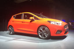 2017 Ford Fiesta image gallery