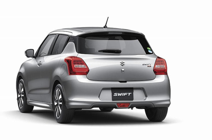The blacked-out section on the C-pillar gives the new Swift a floating roof. The blacked-out section on the C-pillar gives the new Swift a floating roof.