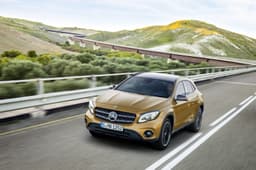 2017 Mercedes GLA facelift image gallery