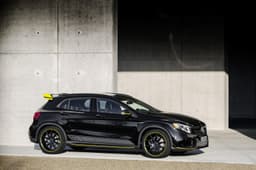 2017 Mercedes GLA facelift image gallery