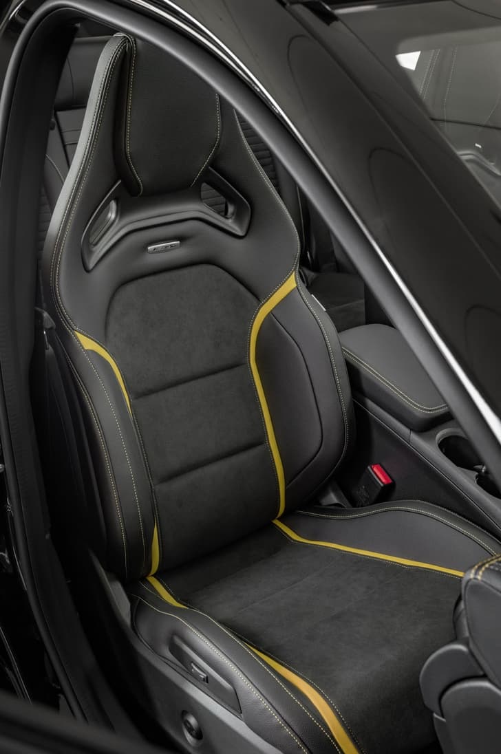 2017 Mercedes GLA facelift image gallery