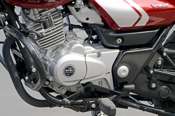 2017 Bajaj V12 image gallery