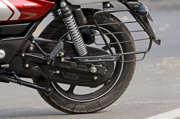 2017 Bajaj V12 image gallery