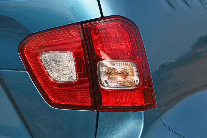 2017 Maruti Ignis image gallery