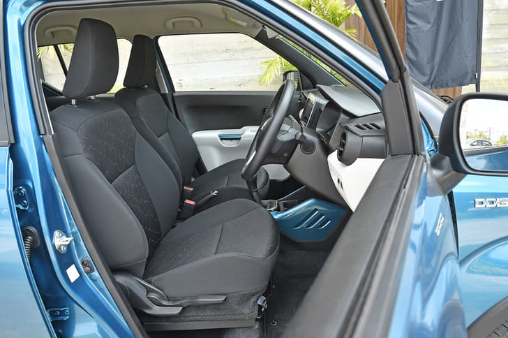 2017 Maruti Ignis image gallery