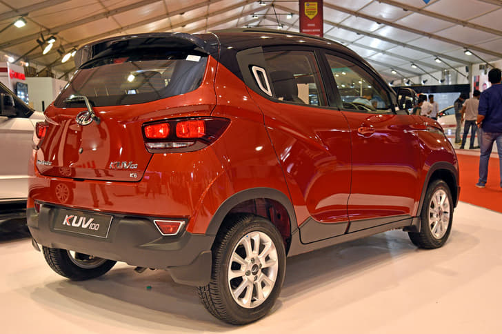 2017 Mahindra KUV100 image gallery
