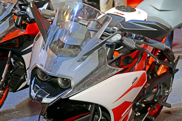 2017 KTM RC 390, RC 200 image gallery