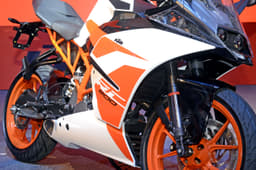 2017 KTM RC 390, RC 200 image gallery