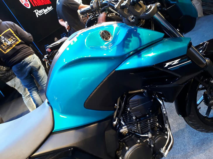 Yamaha FZ25 image gallery