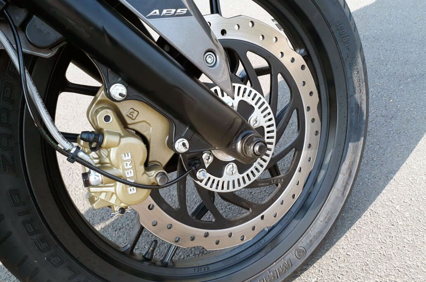 Bajaj Pulsar RS 200