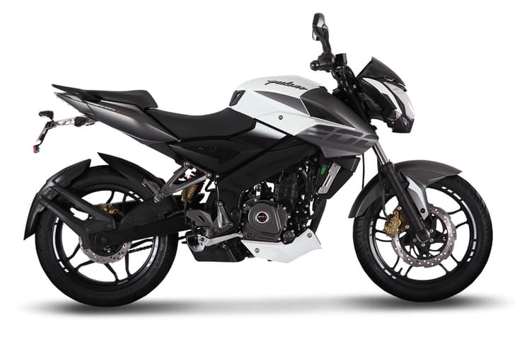 2017 Bajaj Pulsar NS200 image gallery