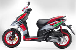 2017 Aprilia SR150 Race image gallery