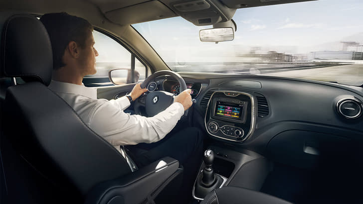 2017 Renault Captur image gallery