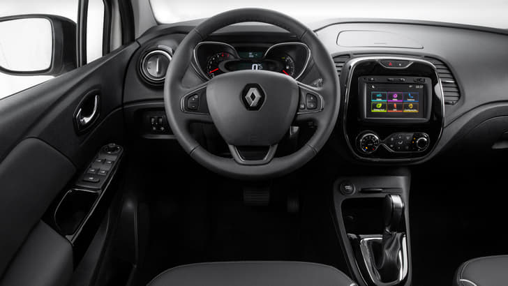 2017 Renault Captur image gallery