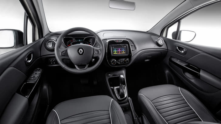 2017 Renault Captur image gallery