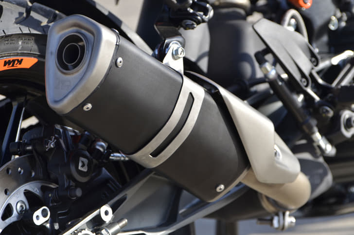 2017 KTM Duke 250 image gallery