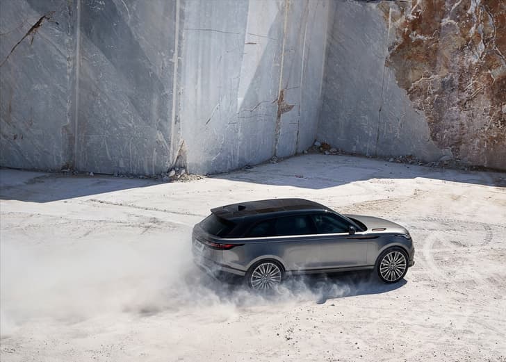 2017 Range Rover Velar image gallery