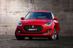 2017 Suzuki Swift image gallery