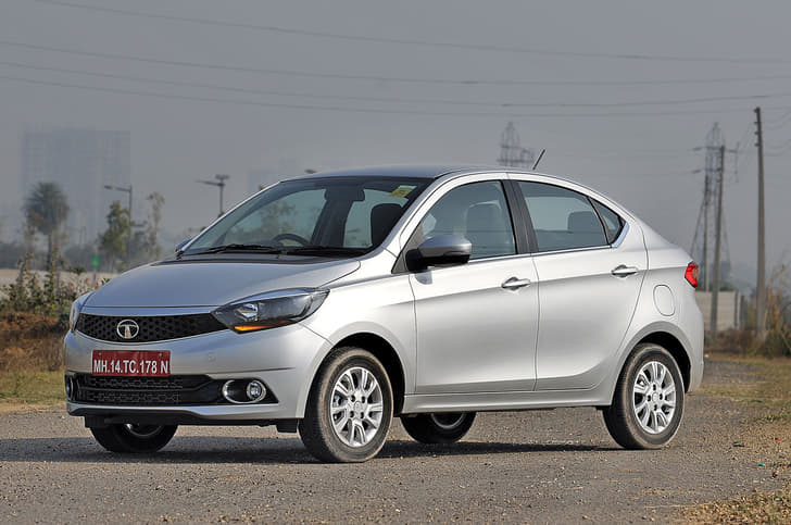Only minor details distinguish the Tigor and Tiago till the B-pillar. The Tigor gets projector lenses and a smoked finish for its headlights.