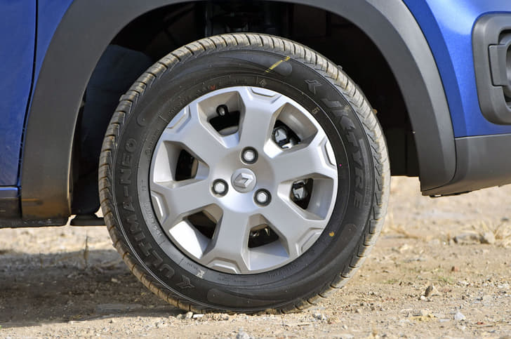 2017 Renault Kwid Climber image gallery