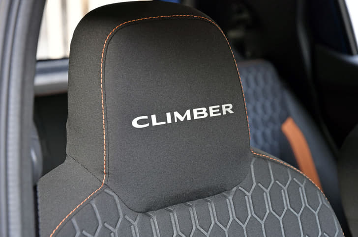 2017 Renault Kwid Climber image gallery