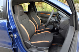 2017 Renault Kwid Climber image gallery