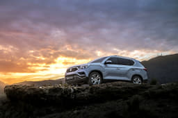 2017 SsangYong Rexton image gallery