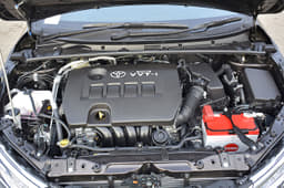 2017 Toyota Corolla Altis facelift image gallery