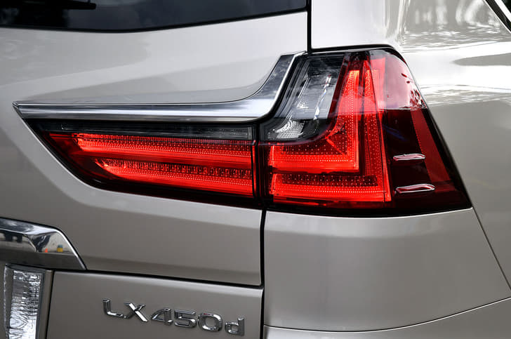 2017 Lexus LX450d image gallery