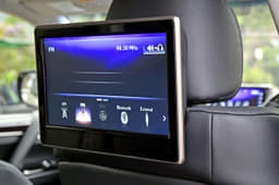 2017 Lexus LX450d image gallery