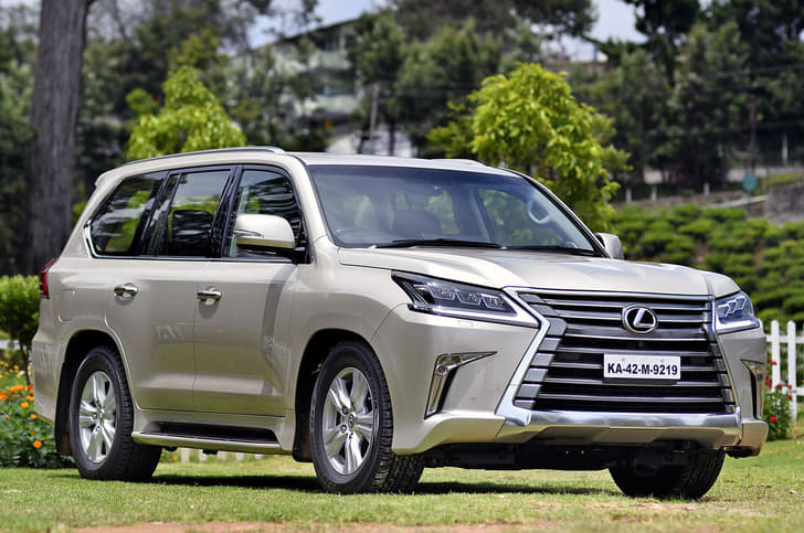 2017 Lexus LX450d image gallery