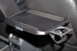 2017 Volkswagen Tiguan image gallery