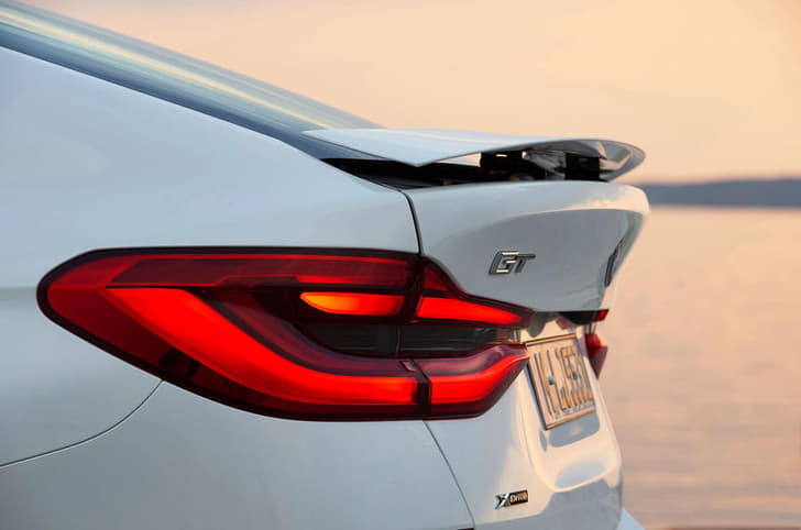 2017 BMW 6-series GT image gallery